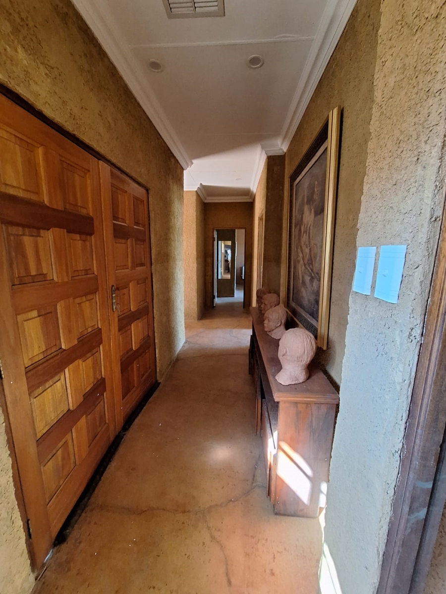 4 Bedroom Property for Sale in Kroonstad Rural Free State